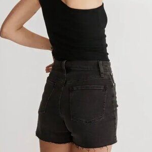 EUC Madewell The Perfect Vintage Jean Short in Lunar Wash